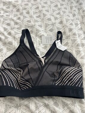 lululemon athletica Black Sports Bralette with Cream Dot Accents